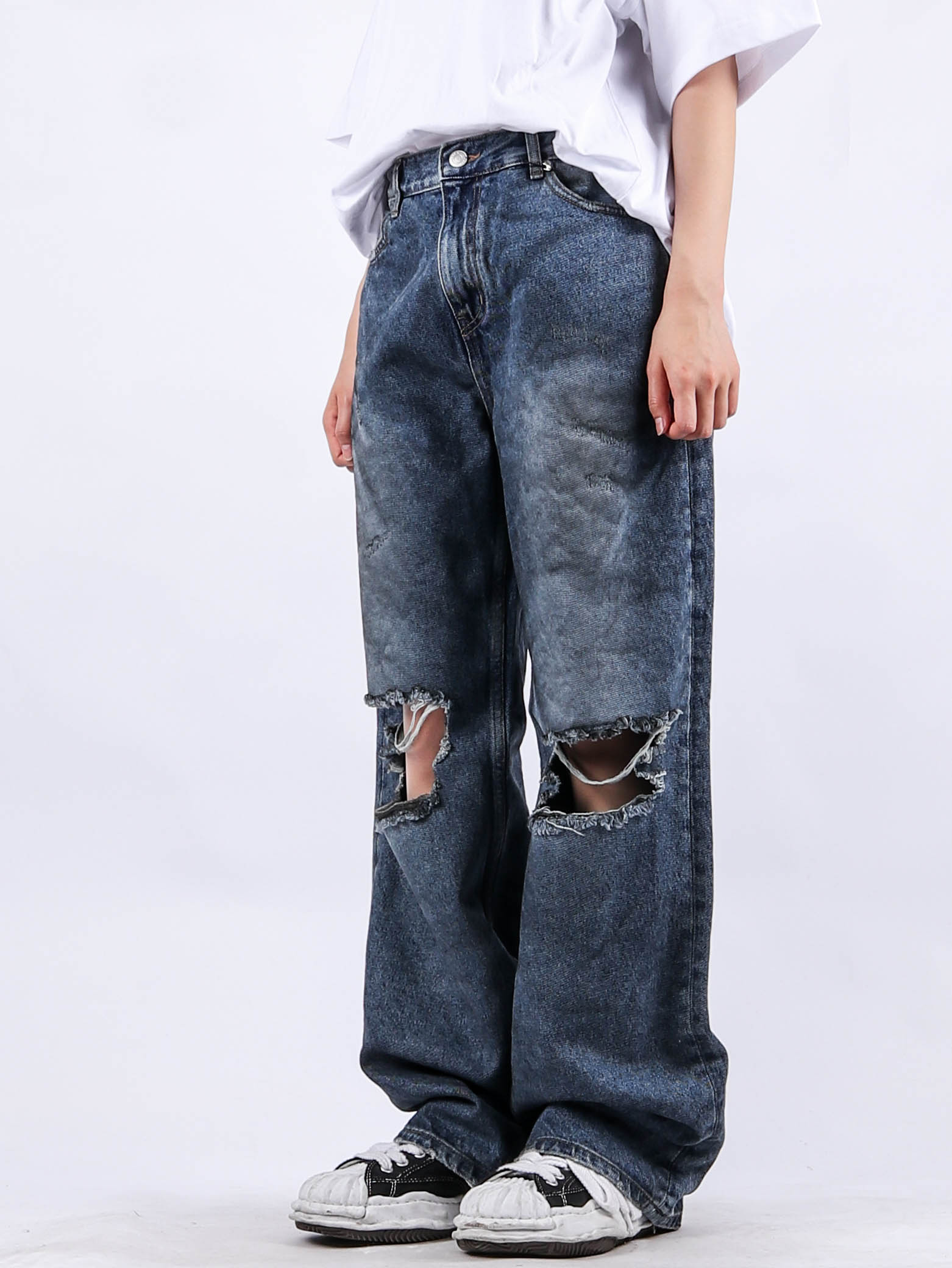 LW Dirty Damaged Jeans